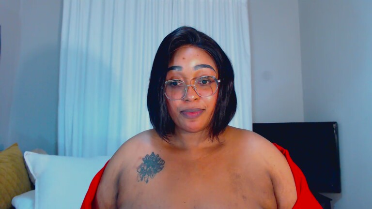 SWEETMELONSXX's Streamate show and profile