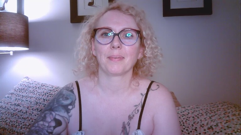OrlaFox's Streamate show and profile