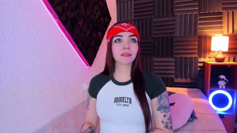 KendallSummer's Streamate show and profile