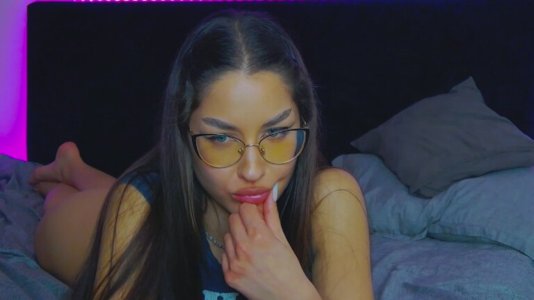 LexyK's Streamate show and profile