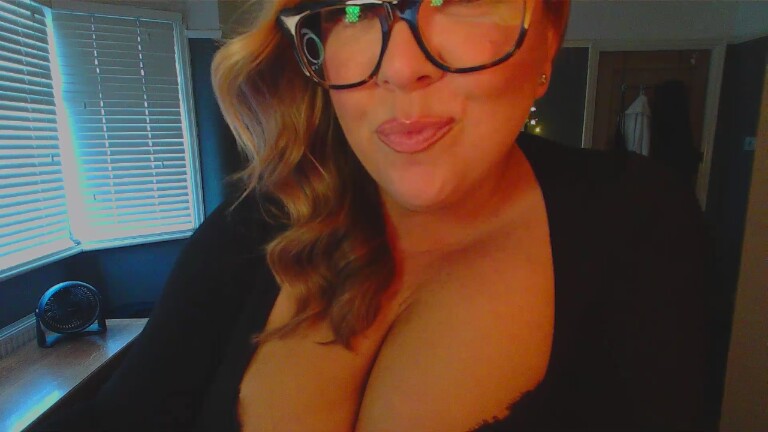 OrlaOnline's Streamate show and profile