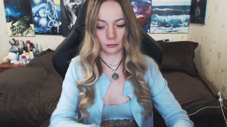 BringingLuck's Streamate show and profile