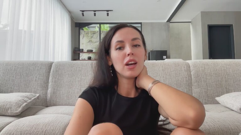 GoddessLaVitaBella's Streamate show and profile